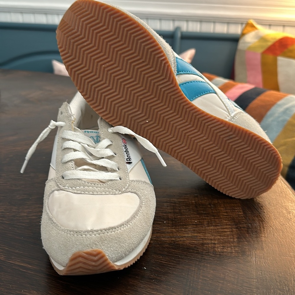 Vintage Reebok - Picture 5 of 5